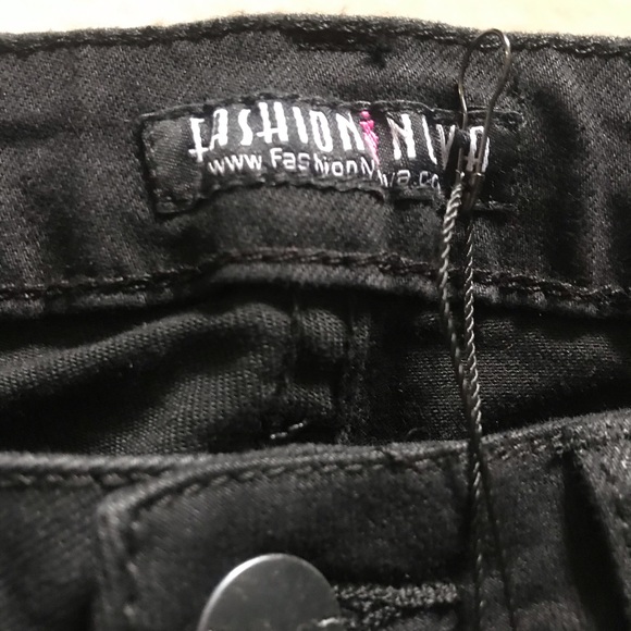 Fashion Nova Jeans - Picture 4 of 4